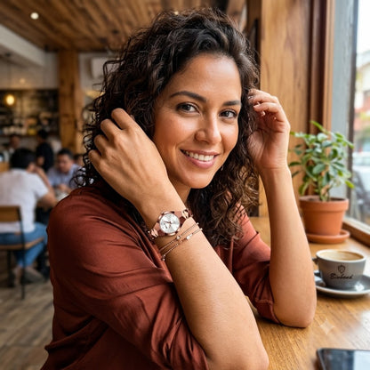 RELOJ ELEGANTE ROSE-DESTACA CON UN ACCESORIO DISEÑADO PARA BRILLAR